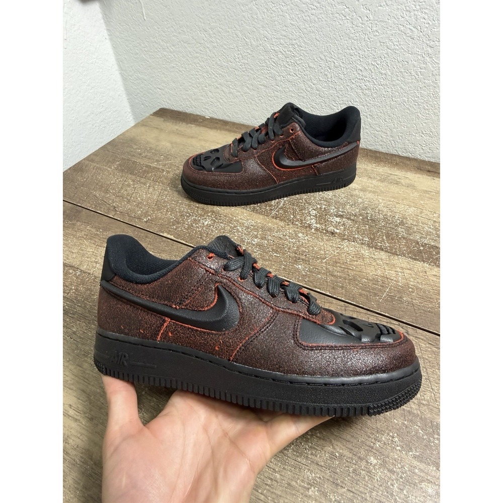 Nike Air Force 1 Low Top Skull Halloween Black/Crimson Size 5.5 HV2016-001